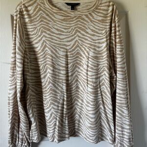 Banana Republic Beige and White Patterned Top